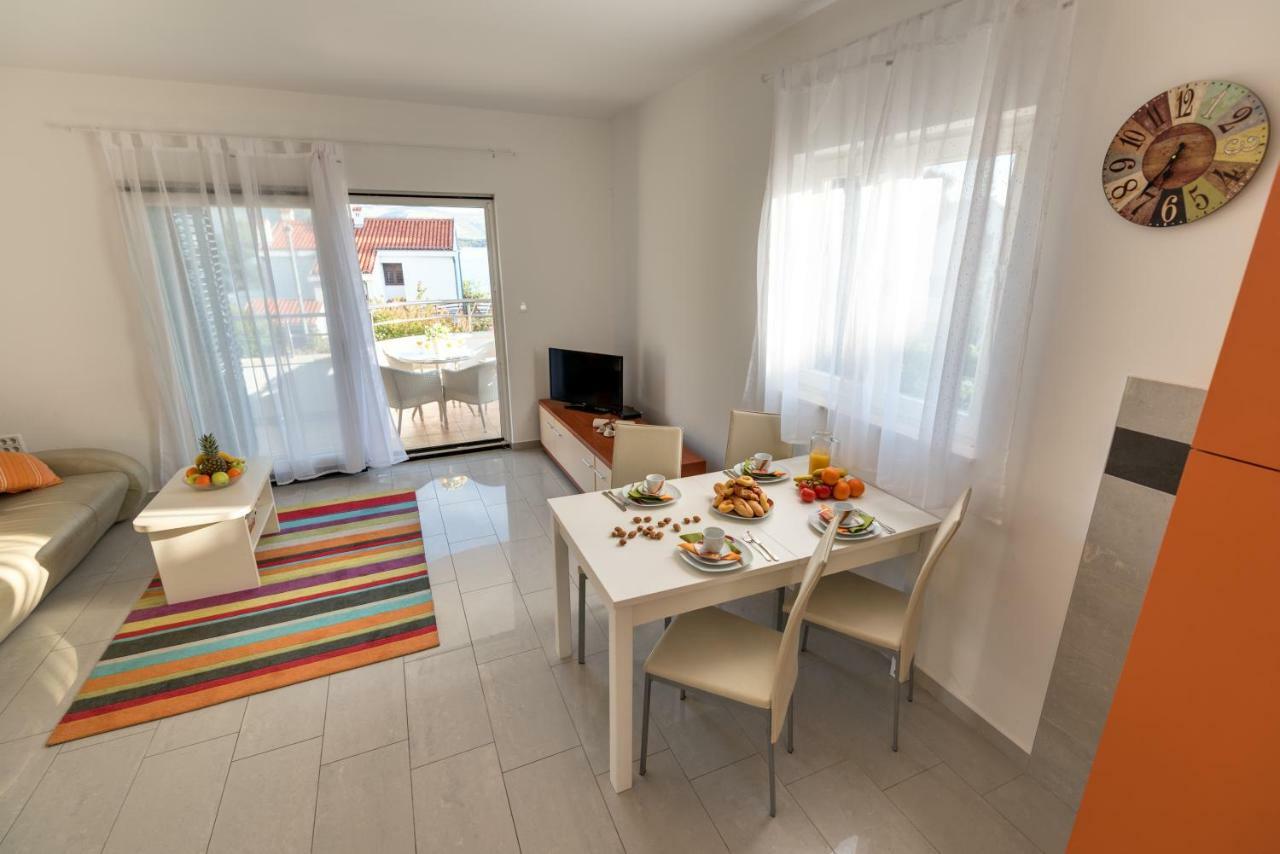 Villa Croatica Apartments Zaboric Esterno foto