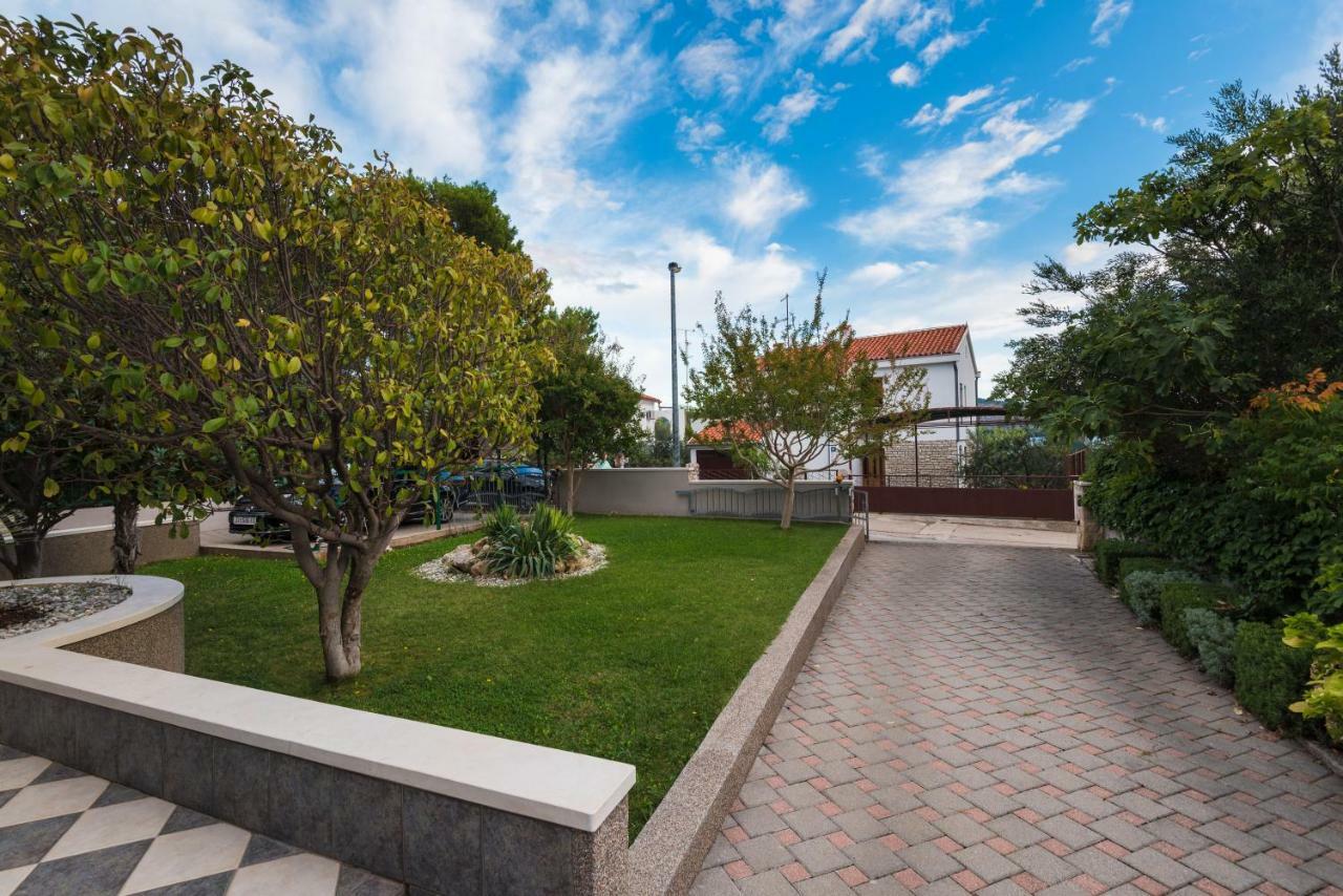 Villa Croatica Apartments Zaboric Esterno foto